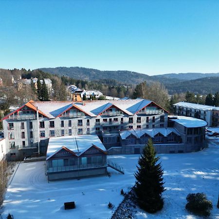Hotel Bouczech Ліпно-над-Влтавою Екстер'єр фото